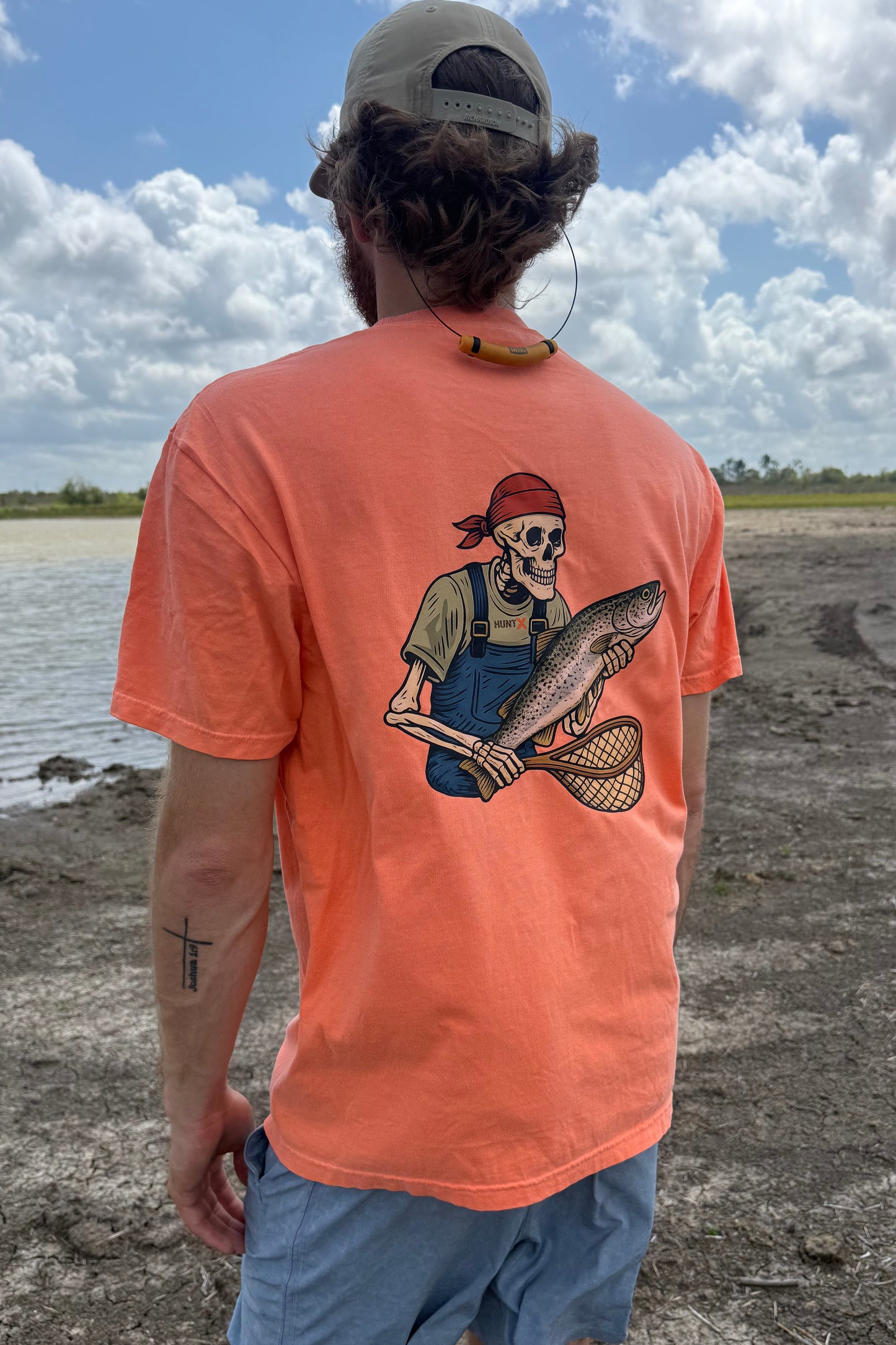 HuntX Skeleton Trout Comfort Color Short Sleeve Tee