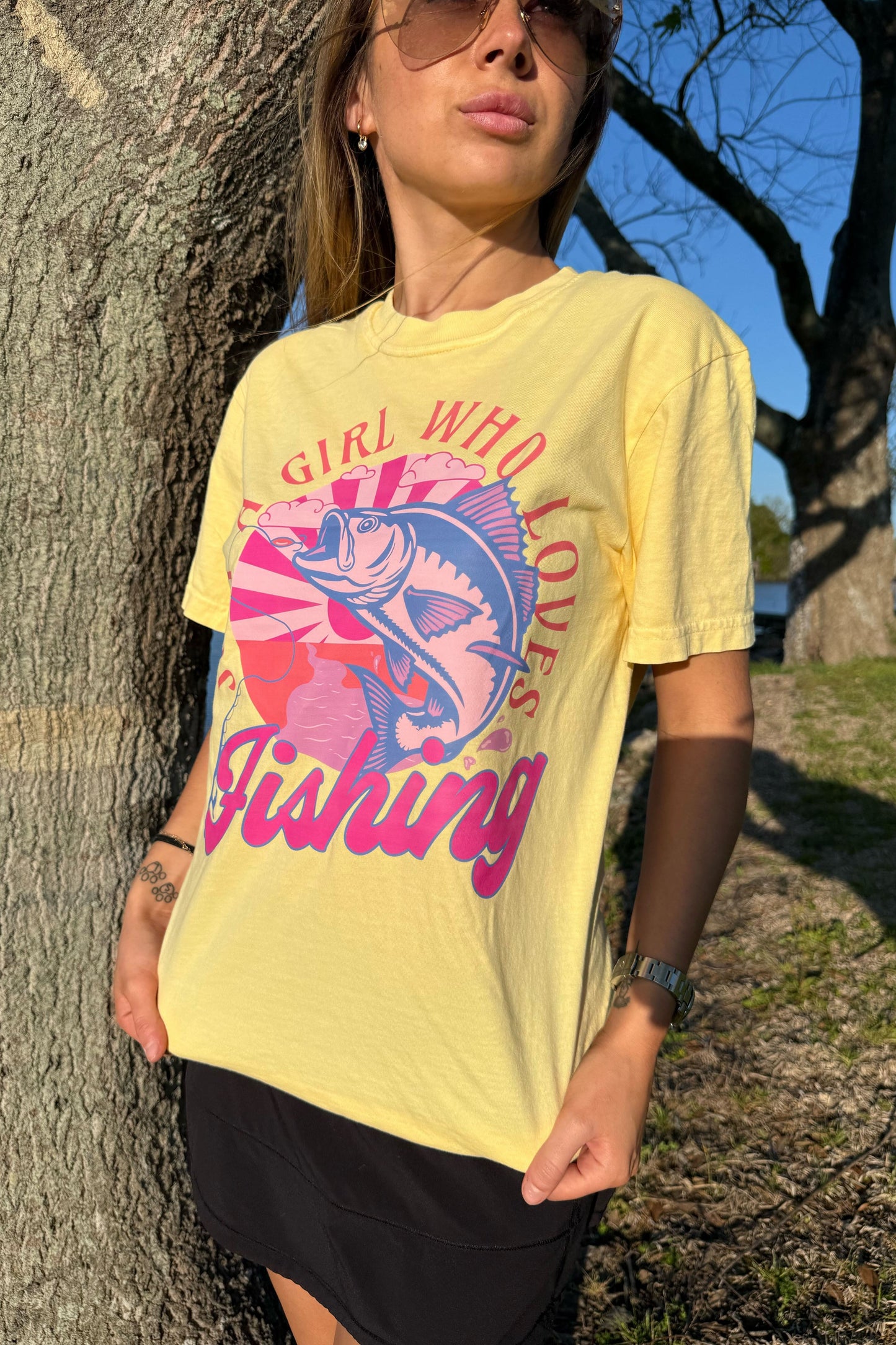 HuntX Just a Girl Who Loves Fishing Comfort Color Short Sleeve Tee