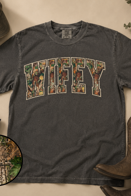 HuntX Camo Wifey Comfort Color Short Sleeve Tee